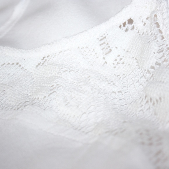 Floral Embroidered & Lace Detailed Dress NWT - Picture 4 of 8